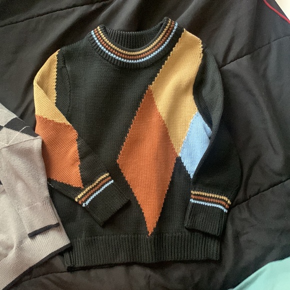 Bundle sweaters 4T - Picture 3 of 3